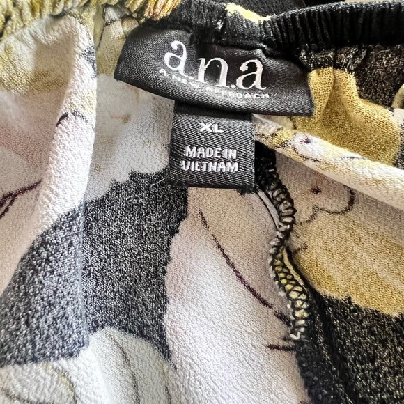 a.n.a Black Floral Crop Blouse Off Shoulder Festival Trendy Sexy Casual Chic - Picture 9 of 10